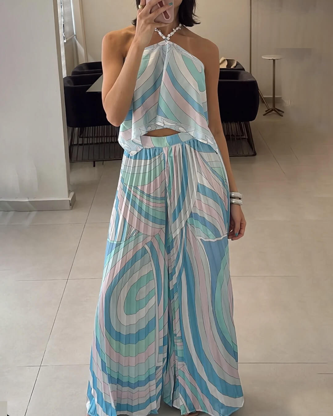 SOERA Bianca Pleated Capri Pants Co-Ord Set - Set - Blue M