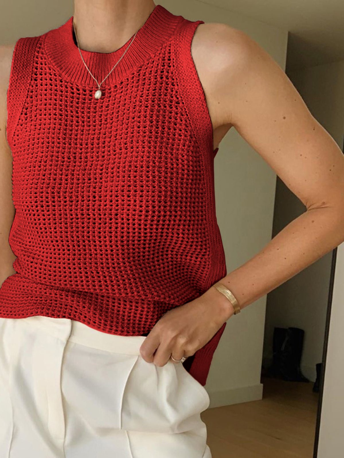 SOERA Jamilla Hollow Knit Tank Top - Tops - Red XS