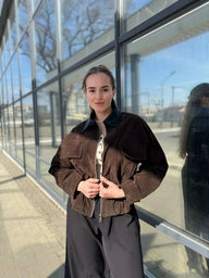 Sharmaine slim fit jakna od umjetnog brušenog antilopa