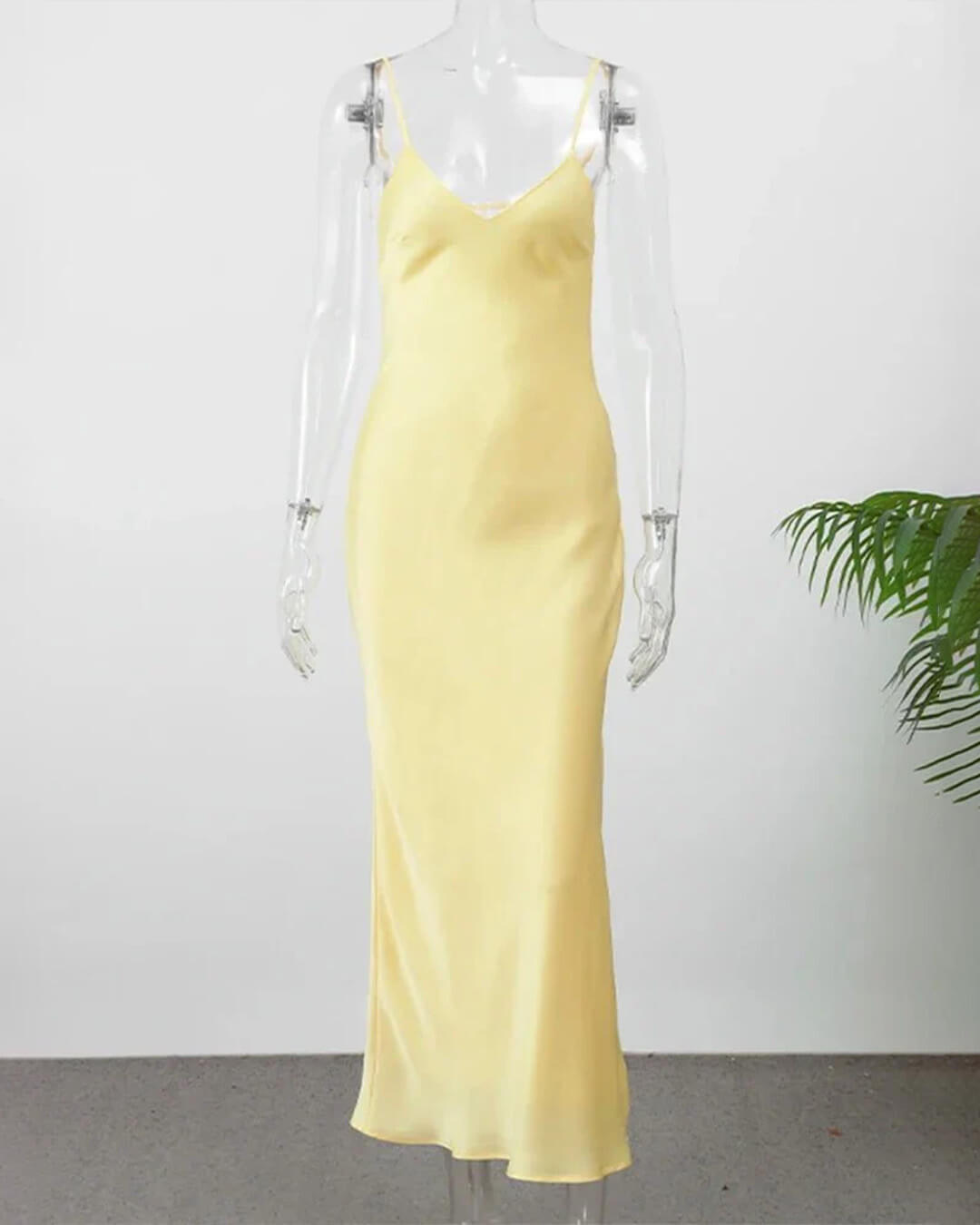 SOERA Kirra Satin Backless Maxi Dress - Dress -  Yellow XS